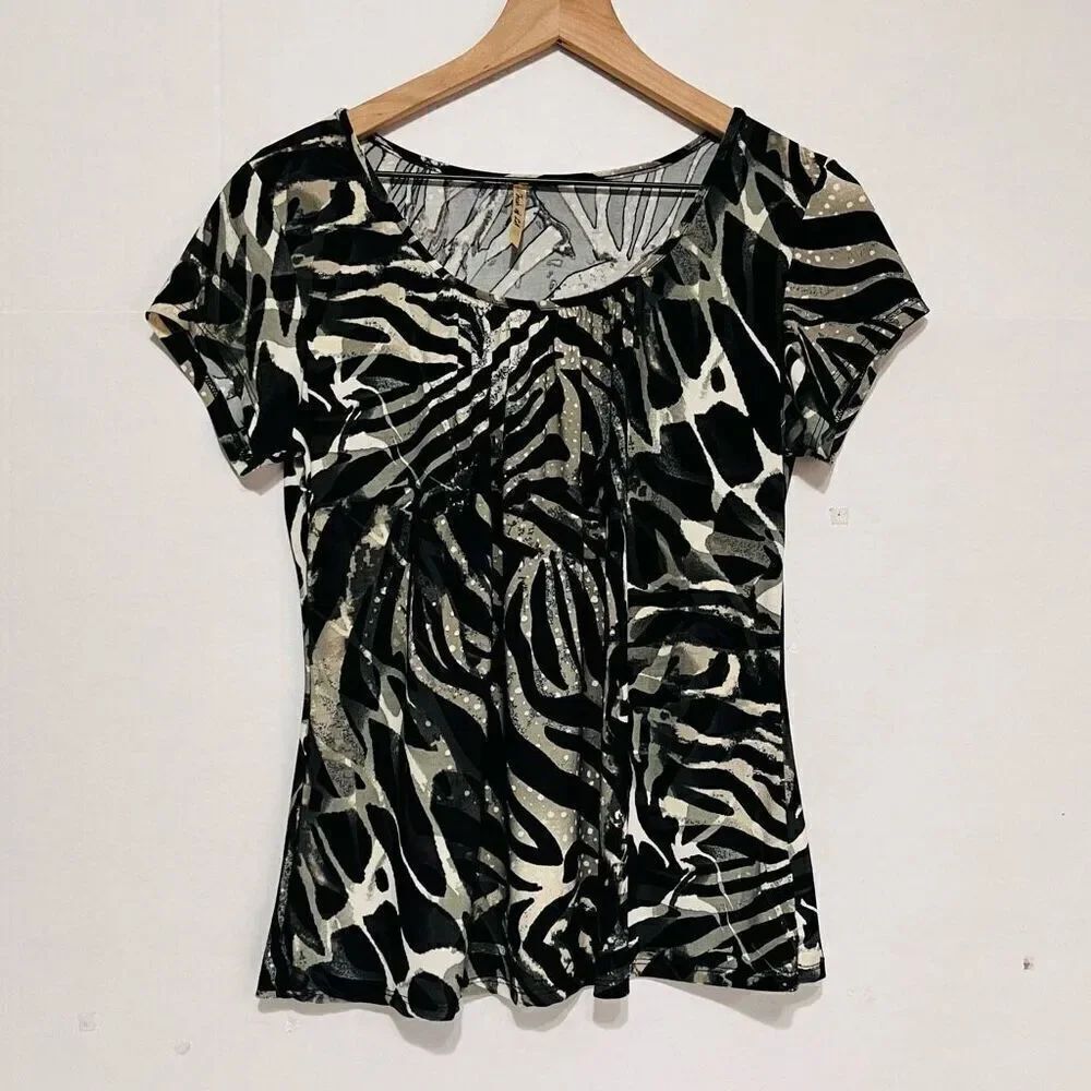 Fresh Of La Short Sleeve Blouse Sz L